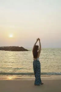 YiTuYu Vol.8725 Chenaling_CL: Captivating Asian Muse in a Dreamy Sunset Glow - image 23