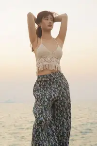 YiTuYu Vol.8725 Chenaling_CL: Captivating Asian Muse in a Dreamy Sunset Glow - image 17