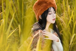 YiTuYu Art Language Vol.5829: The Captivating Charm of Wo Shi Xiao Sui Sui - image 9