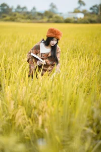 YiTuYu Art Language Vol.5829: The Captivating Charm of Wo Shi Xiao Sui Sui - image 5