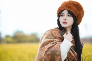YiTuYu Art Language Vol.5829: The Captivating Charm of Wo Shi Xiao Sui Sui - image 13