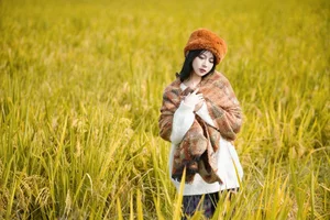 YiTuYu Art Language Vol.5829: The Captivating Charm of Wo Shi Xiao Sui Sui - image 10