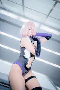 Stunning Mash Kyrielight Cosplay by Yuki Tei - Fate/Grand Order Shielder Part 02 High-Quality Anime Photography - image 2