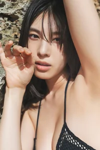 Iori Sagara MADONNA Young Champion Digigra Digital Photo Book (68P) - image 9