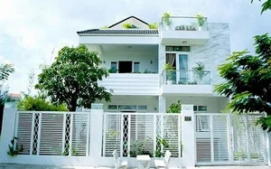 The Architectural Marvel of MC Quyen Linh's Fairy Tale Garden Villa - image 8