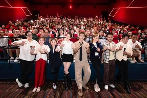 Celebrating Spring with Vietnam’s Biggest Stars and Celebrities - image 9