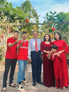 Celebrating Spring with Vietnam’s Biggest Stars and Celebrities - image 1