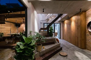 20 Split Level Floor Design Ideas for Elegant Space Division in Modern Homes - image 7