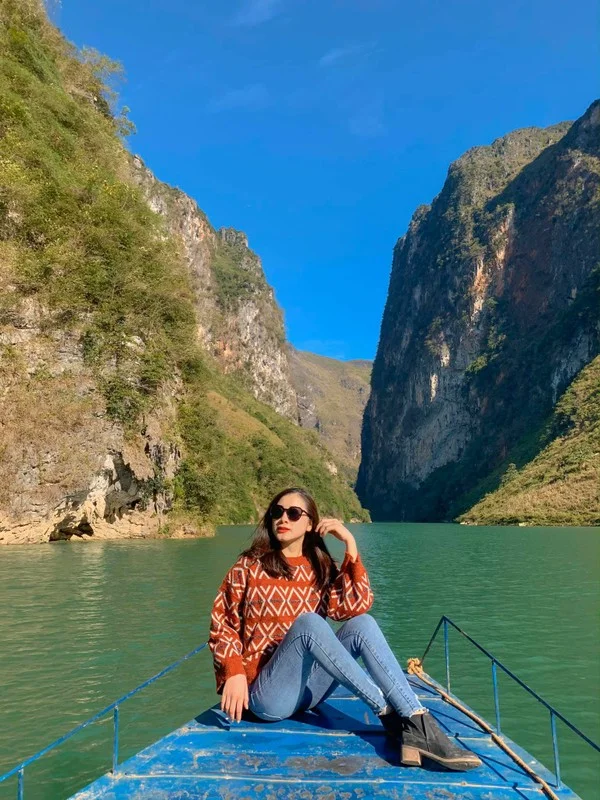 Nho Que River Boat Tours Suspended: What Travelers Need to Know About Ha Giang’s Iconic Landmark