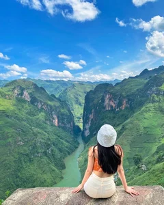 Nho Que River Boat Tours Suspended: What Travelers Need to Know About Ha Giang’s Iconic Landmark - image 1