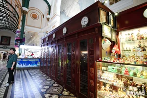 Saigon Central Post Office: Exploring One of the World's Most Beautiful Landmarks - image 5