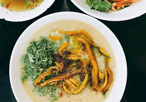 Explore the Famous Regional Delicacies of Ho Van Cuong's Hometown - image 1