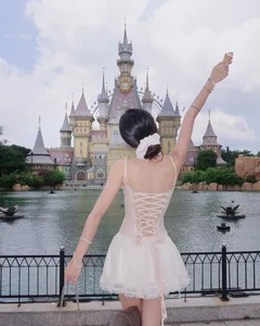 A Fairytale Escape: 'Gifted School Hot Girl' Transforms into a Disney Princess - image 4