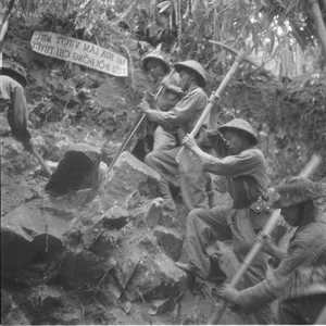 Capturing Heroism: 70 Iconic Photos of the Dien Bien Phu Campaign Exhibition - image 2