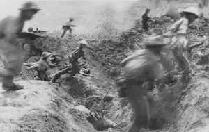 Capturing Heroism: 70 Iconic Photos of the Dien Bien Phu Campaign Exhibition - image 9