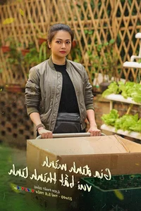 Kieu Anh’s Costume Challenge in Gia Dinh Minh Vui Bat Thinh Linh - image 5