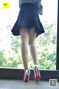 Lai Lai in Silver Stilettos: High-Fashion Sophistication in 丝享家147 - image 13
