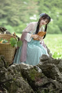 Dynamic Expressions: YiTuYu Art Language Vol.5251 Featuring Jin Zou Ba - image 47