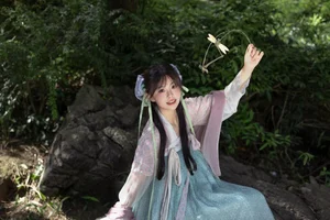 Dynamic Expressions: YiTuYu Art Language Vol.5251 Featuring Jin Zou Ba - image 0