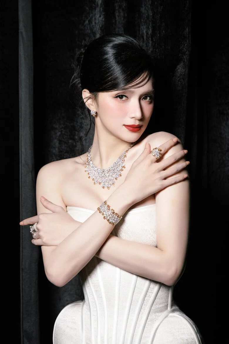 Redefining Beauty: Why This Contestant Is a Fan Favorite for Miss International Queen Vietnam