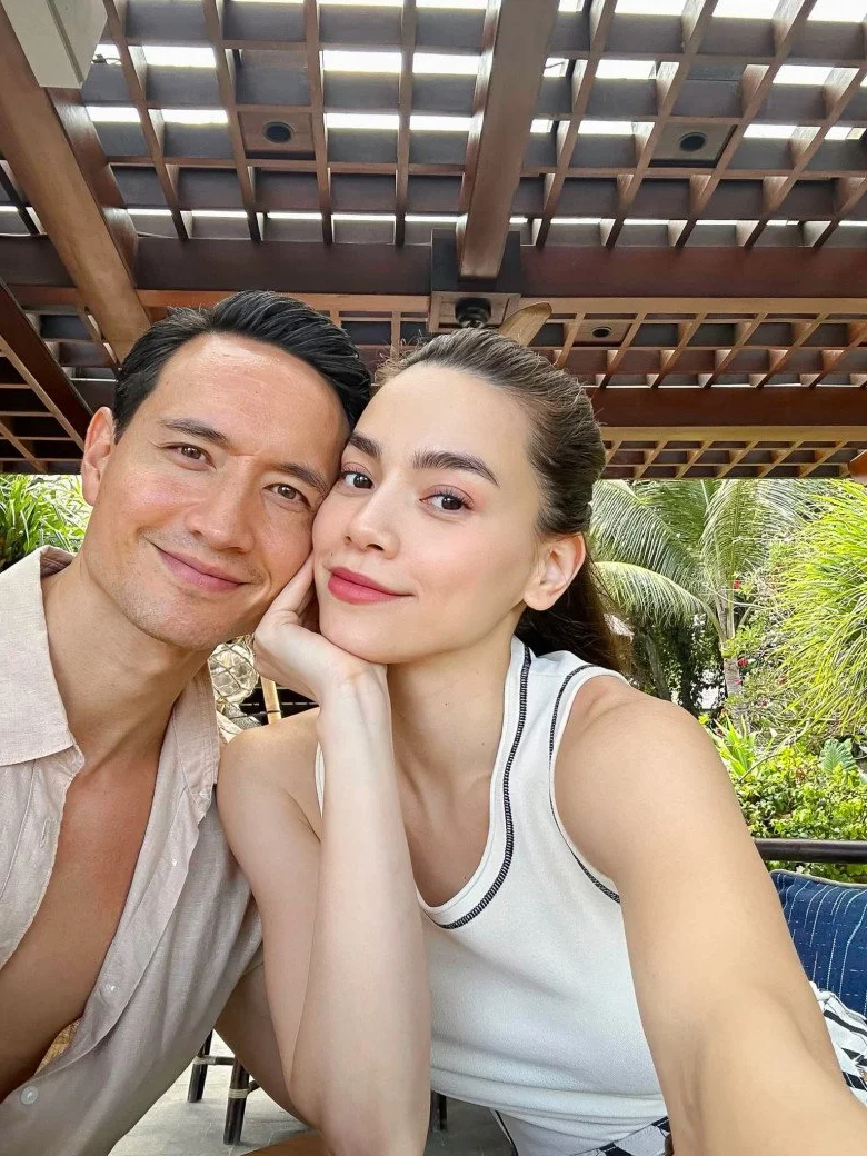 Pham Quynh Anh Hints at Baby Number Four and Flaunts Stunning Figure