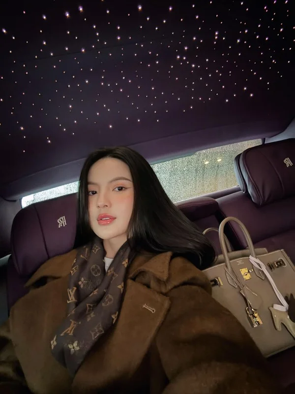 Chu Thanh Huyen Radiates Elegance in Traditional Ao Dai Post-Drama