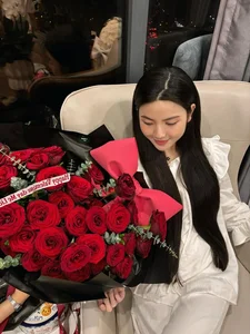 Chu Thanh Huyen Radiates Elegance in Traditional Ao Dai Post-Drama - image 2