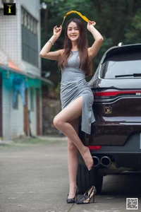 IESS Jiu Mei's Car Love: A High-Fashion Automotive Themed Collection - image 30