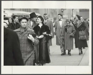 Nostalgic Journey: Exploring the Streets of 1950s New York City - image 7