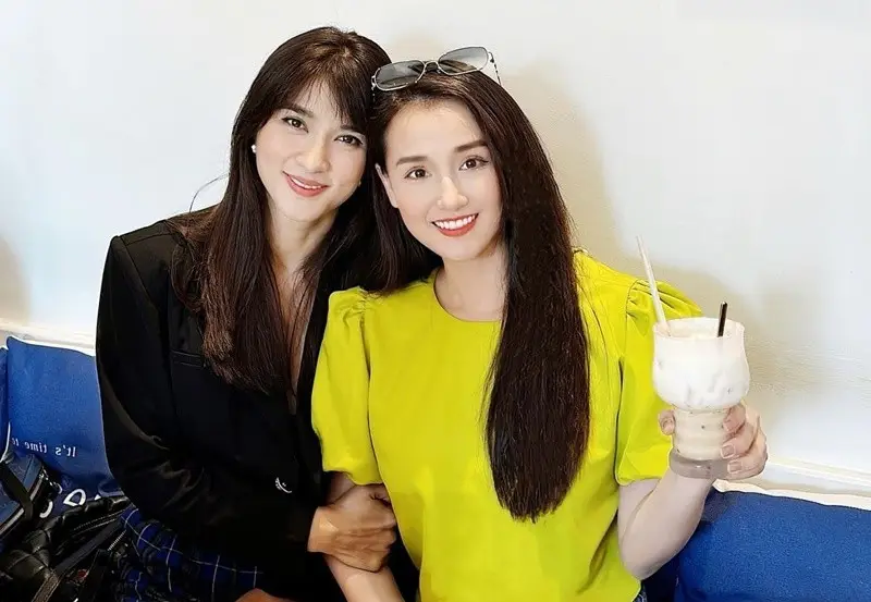 Lã Thanh Huyền & Kim Tuyến's Beauty Blossoms: Enduring Friendship Since Women of the 21st Century
