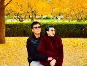 Lã Thanh Huyền & Kim Tuyến's Beauty Blossoms: Enduring Friendship Since Women of the 21st Century - image 5
