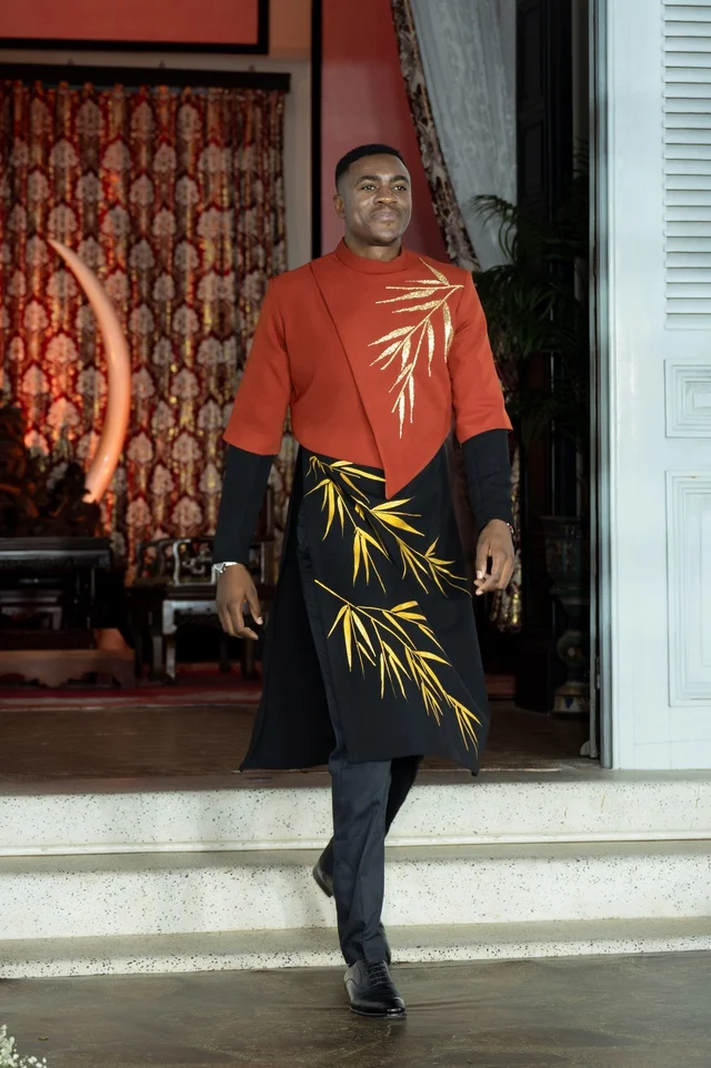 Cultural Fusion: The Universal Appeal of the Vietnamese Ao Dai Through a Global Lens