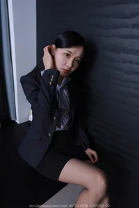 Wan Ping Returns in the Captivating IESS SXJ NO.1734 Photo Collection - image 77