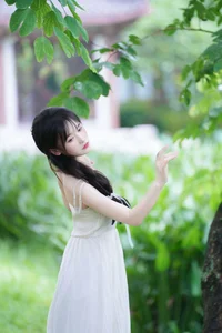 YiTuYu Art Language Vol.7390 Featuring Xiao Xiao Yu: Elegant Portrait Photography Gallery - image 22