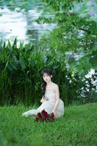 YiTuYu Art Language Vol.7390 Featuring Xiao Xiao Yu: Elegant Portrait Photography Gallery - image 16
