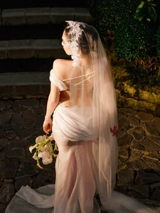 Ngoc Trinh Sparks Wedding Rumors in Stunning Two-Piece Bridal Gown - image 3