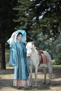Zhi Zhi Qi: Enchanting Traditional Beauty on Horseback – YiTuYu Vol.8831 Forest Dream - image 20