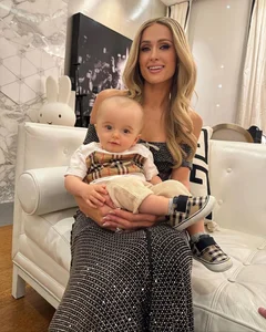Paris Hilton's Motherhood Journey and the Social Media Debate Over Baby Phoenix - image 0