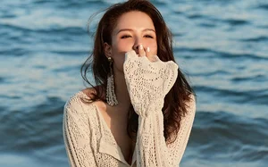 Ho Ngoc Ha Fashionable Twins and Phanh Lee Postpartum Fitness - image 4