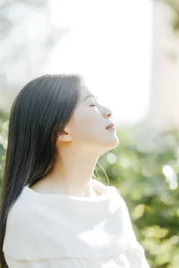 Serene winter afternoon with Wo Shi Xiao Long Ya - YiTuYu Vol.8917 - image 8