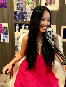 Vietnamese Singer Hong Nhung Inspires with Youthful and Playful Style at 53 - image 1