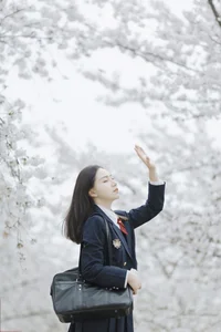 Creative Expressions: YiTuYu Art Language Vol.4804 Qi Qi Si Shi Jiu Portrait Collection - image 15