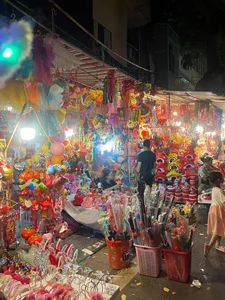 Vibrant Mid-Autumn Festival Celebrations: Street Check-ins and Grand Residential Events - image 8
