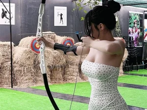 Vietnamese Influencers Spark a Stylish New Fitness Trend with Archery - image 4