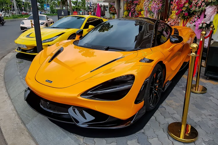 Luxury Supercar Collection in Ho Chi Minh City: Exploring Vietnam’s 100 Billion VND Fleet