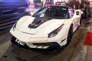 Luxury Supercar Collection in Ho Chi Minh City: Exploring Vietnam’s 100 Billion VND Fleet - image 1