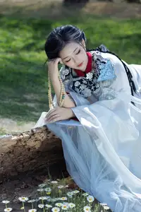 Wan Jiang Ting Vol.8722: Ethereal Beauty by the Stream, A Poetic Visual Journey - image 6