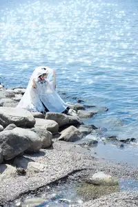Wan Jiang Ting Vol.8722: Ethereal Beauty by the Stream, A Poetic Visual Journey - image 3