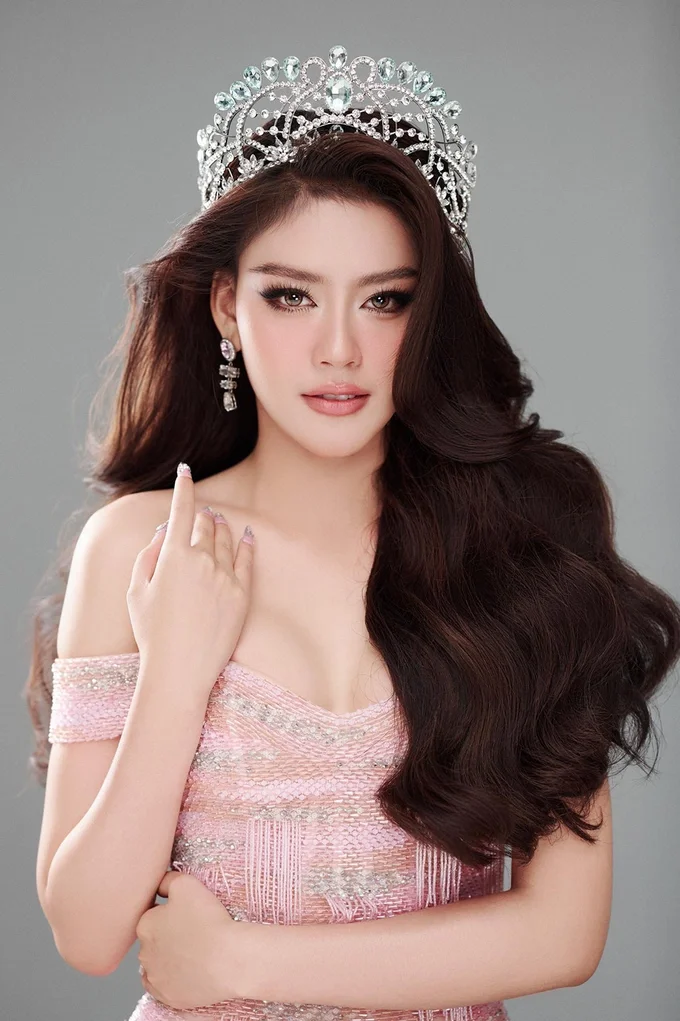 Runner-Up Dang Thanh Ngan Showcases Her Radiant Beauty and Style at 24
