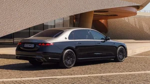 The 2027 Mercedes-Maybach S-Class Redefines Luxury and the V12 Engine Legacy - image 7